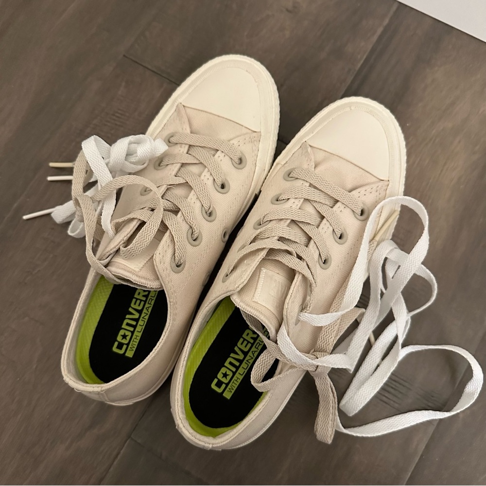 Converse Chuck Taylor Low in Natural